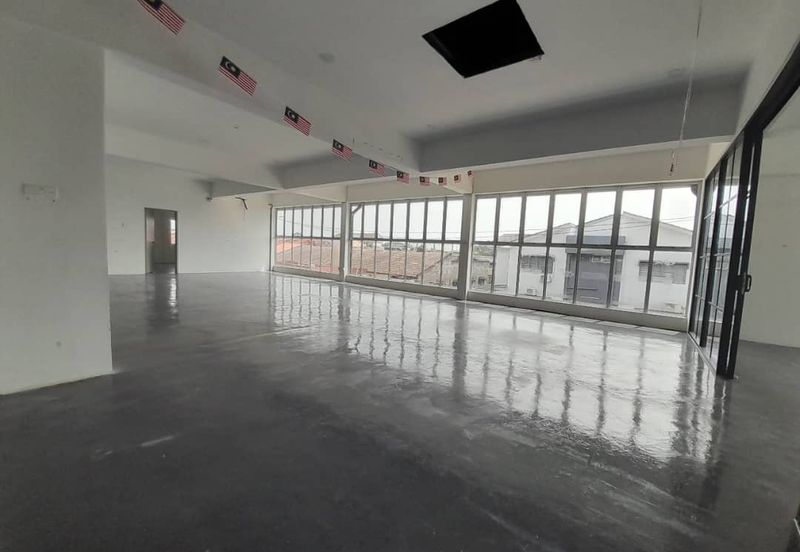 Teluk Pulai Commercial Center