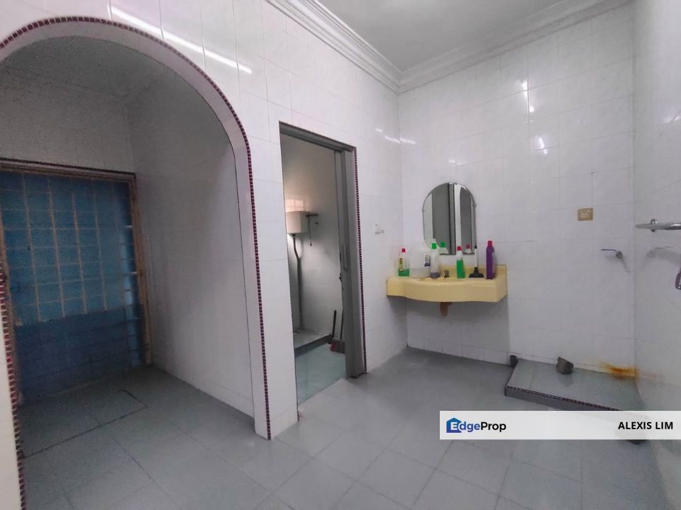 Double Storey Terrace House @ Taman Desawan For Rent, Selangor, Klang