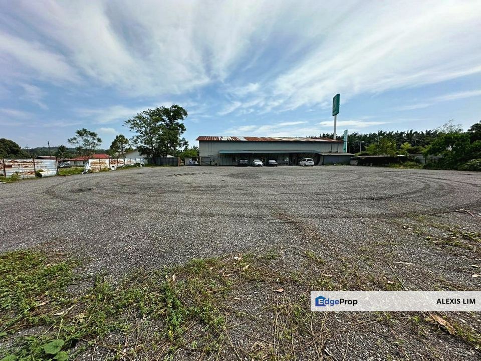 Land for RENT @ Kampung Merbau Indah, Sungai Buloh, Selangor, Sungai Buloh