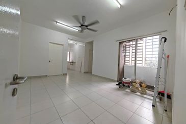 Pangsapuri Akasia, Bandar Botanic