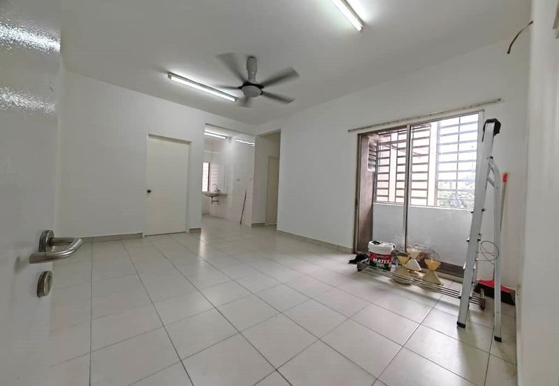 Pangsapuri Akasia, Bandar Botanic