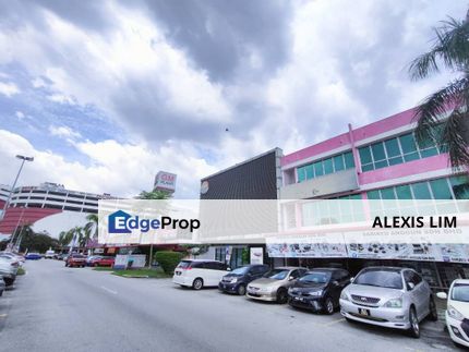 3-Storey Freehold Shoplot @ Bandarr Botanic, Klang , Selangor, Klang