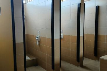 HiCom-Glenmarie Industrial Park