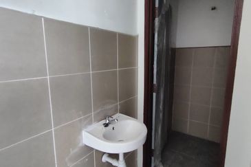 Brand New Double Storey Link Factory @ Kapar