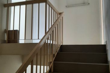 Double Storey for sale saujana damansara