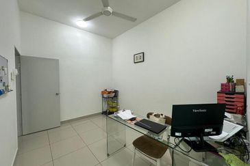 Austin Residence @Taman Mount Austin