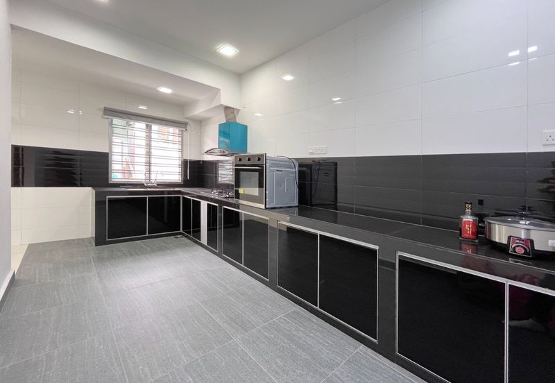 Bandar Baru Seri Alam