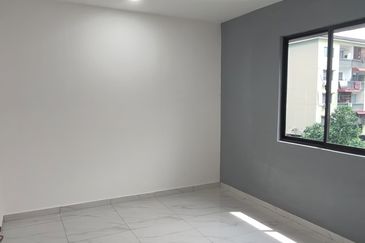 Bandar Baru Seri Alam