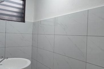 Bandar Baru Seri Alam