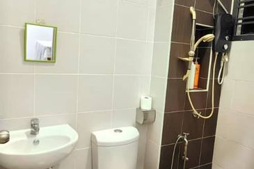 Austin Residence @Taman Mount Austin