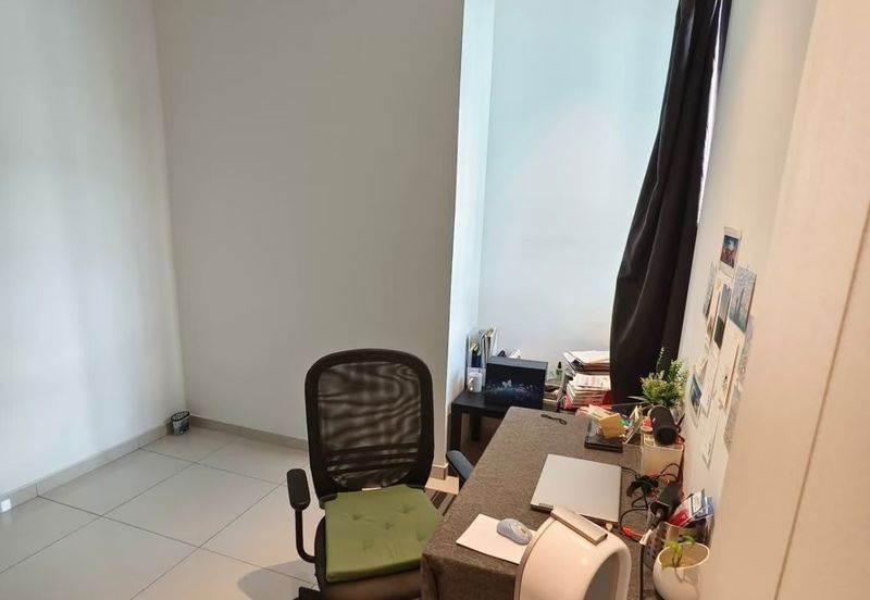 P'residen, Bandar Baru Permas Jaya