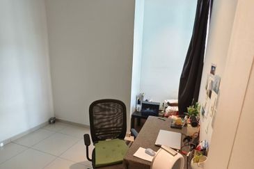 P'residen, Bandar Baru Permas Jaya