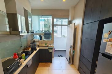 P'residen, Bandar Baru Permas Jaya