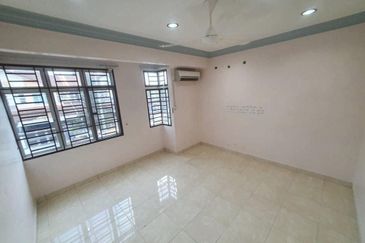 Taman Austin Perdana