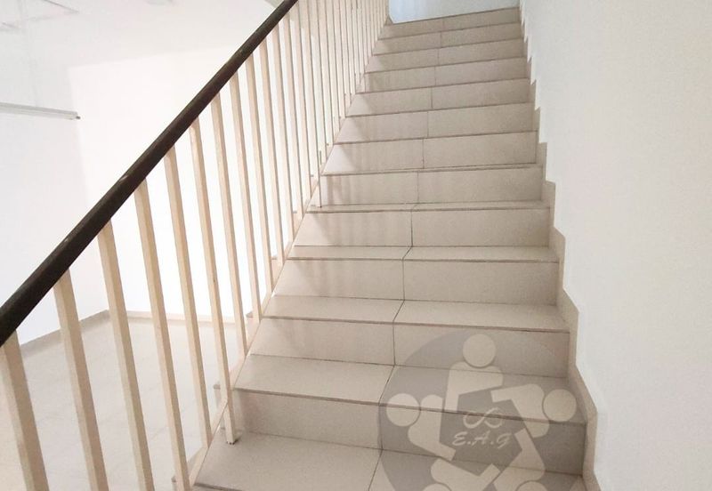 Austin Residence @Taman Mount Austin