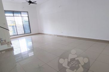 Austin Residence @Taman Mount Austin