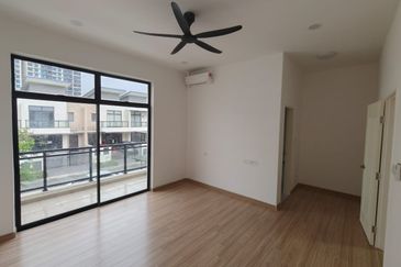 Laman Harmoni @ Country Garden Central Park