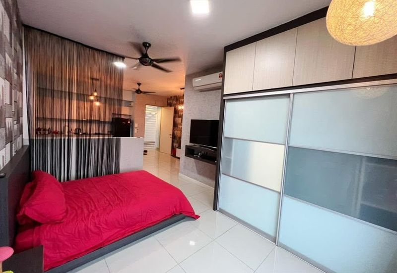 Dedaun Hijau (Greenfield Regency)