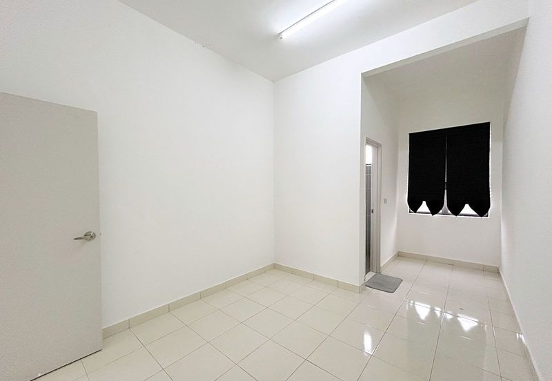 Meridin East The Greenway & The Eden