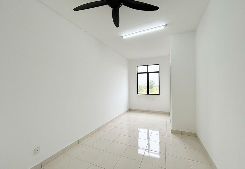 Meridin East The Greenway & The Eden