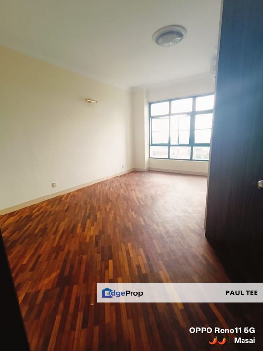 Straits View 3 Bedroom Unit For Sale, Johor, Permas Jaya/Senibong