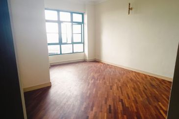 The Straits View, Bandar Baru Permas Jaya