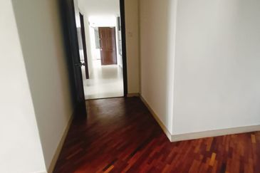 The Straits View, Bandar Baru Permas Jaya