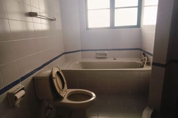 The Straits View, Bandar Baru Permas Jaya