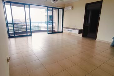 The Straits View, Bandar Baru Permas Jaya