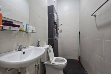 Austin Residence @Taman Mount Austin