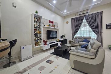 Austin Residence @Taman Mount Austin