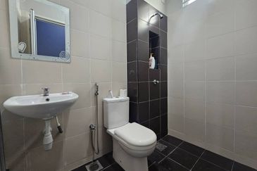 Austin Residence @Taman Mount Austin