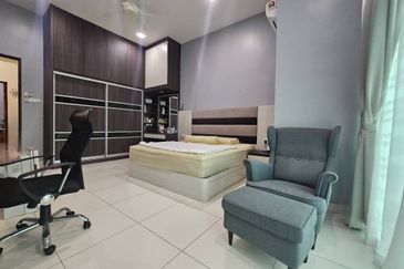 Austin Residence @Taman Mount Austin