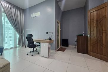 Austin Residence @Taman Mount Austin