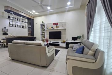 Austin Residence @Taman Mount Austin