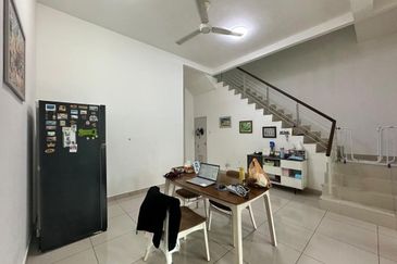 Austin Residence @Taman Mount Austin