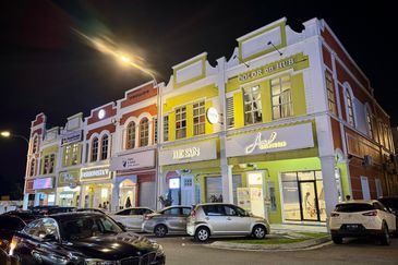 Taman Austin Heights