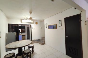 Taman Desa Cemerlang