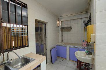 Taman Desa Cemerlang