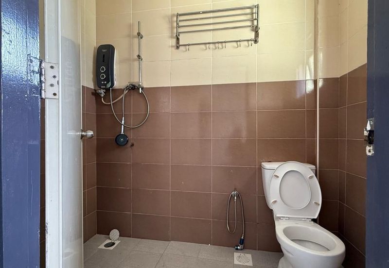 Lily & Jasmine Apartment