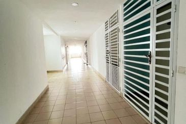 Dedaun Hijau (Greenfield Regency)