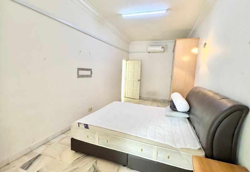 Pangsapuri Orchid View Luxury Apartment