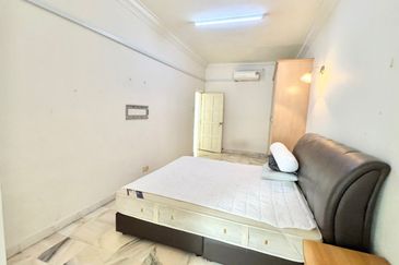 Pangsapuri Orchid View Luxury Apartment