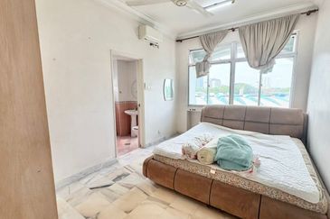 Pangsapuri Orchid View Luxury Apartment