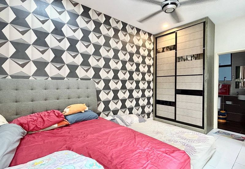 Seri Austin Luxury Apartment