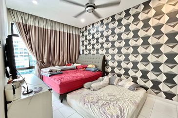 Seri Austin Luxury Apartment