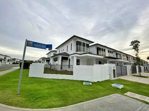 GRAHAM ECO GRANDEUR PUNCAK ALAM DOUBLE STOREY for Sale @RM780,000 By ...