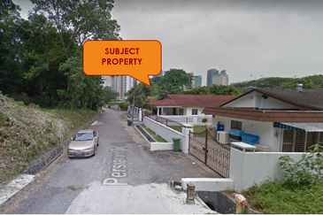 Seputeh Two Adjoining Bungalows For Sale