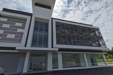 Single Storey Detached Factory for Rent