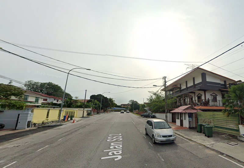 SS2 Commercial Bungalow For Sale